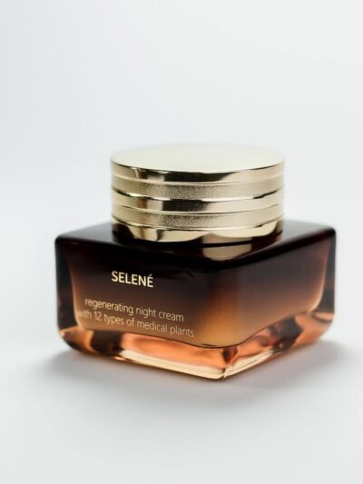 Luna& Co Cosmetiques Des Seychelles Selena regenerating night cream with 12 types of medical plants 30 gr