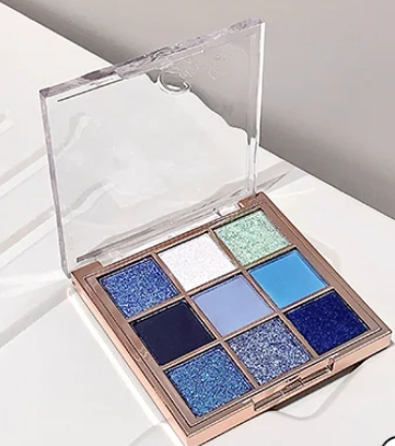 Gege Bear Light Phantom 9 Colors Eyeshadow Palette 04 Snow Glacier Blue